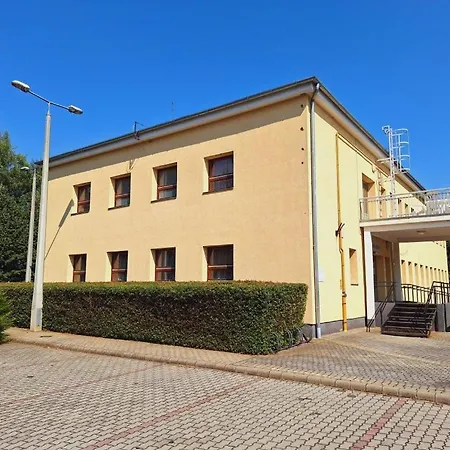 Διαμέρισμα Esely Apartmanhaz Nyíregyháza